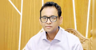 সুযোগ পেলেই… সুযোগ পেলেই…